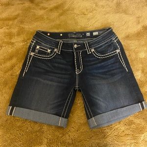 MissMe Mid-Shorts Jeans